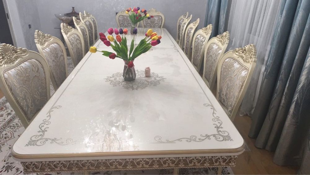 продам стол с стульями