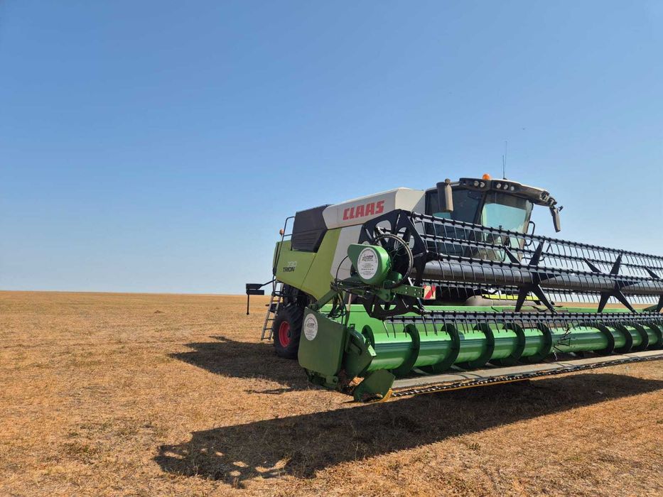 Жатка john deere 930F
