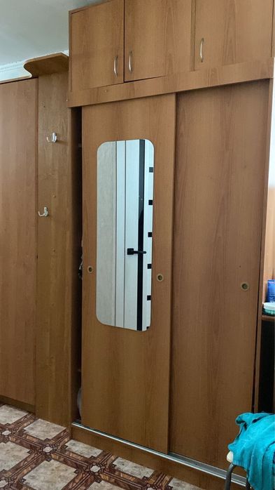 Шкаф прихожая хорошее состояние