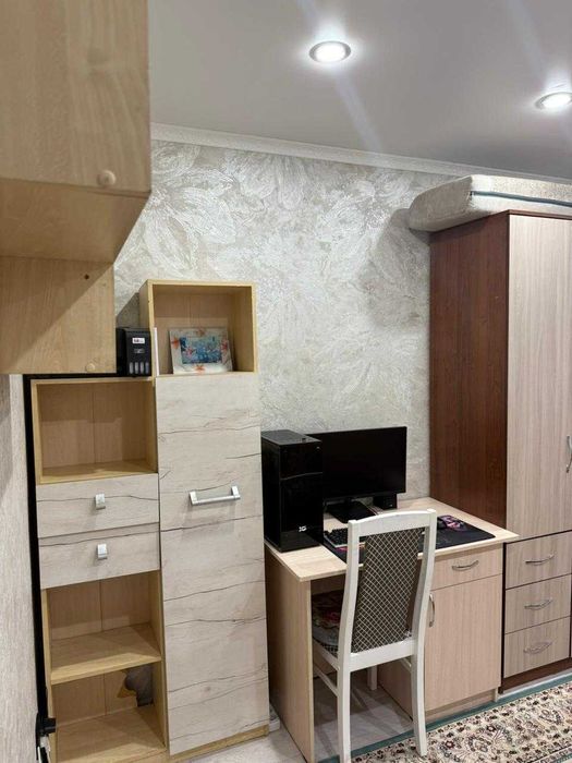 Продам 2 ком .квартиру  район Береке