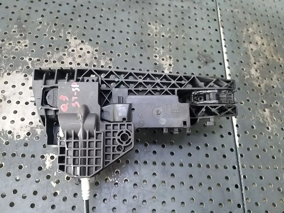 Maner usa stanga spate audi q3 8u