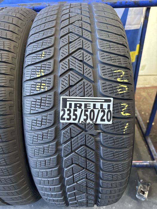 235/50/20 Pirelli M+S