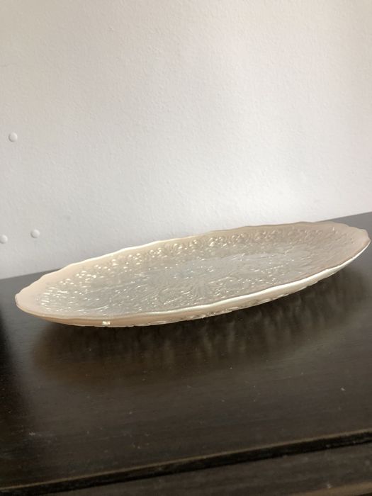 Розова порцеланова чиния 28см