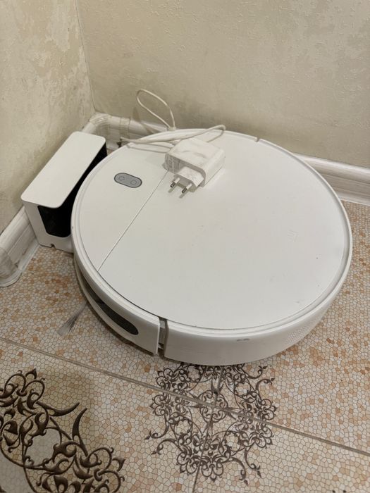 Продам робот пылесос