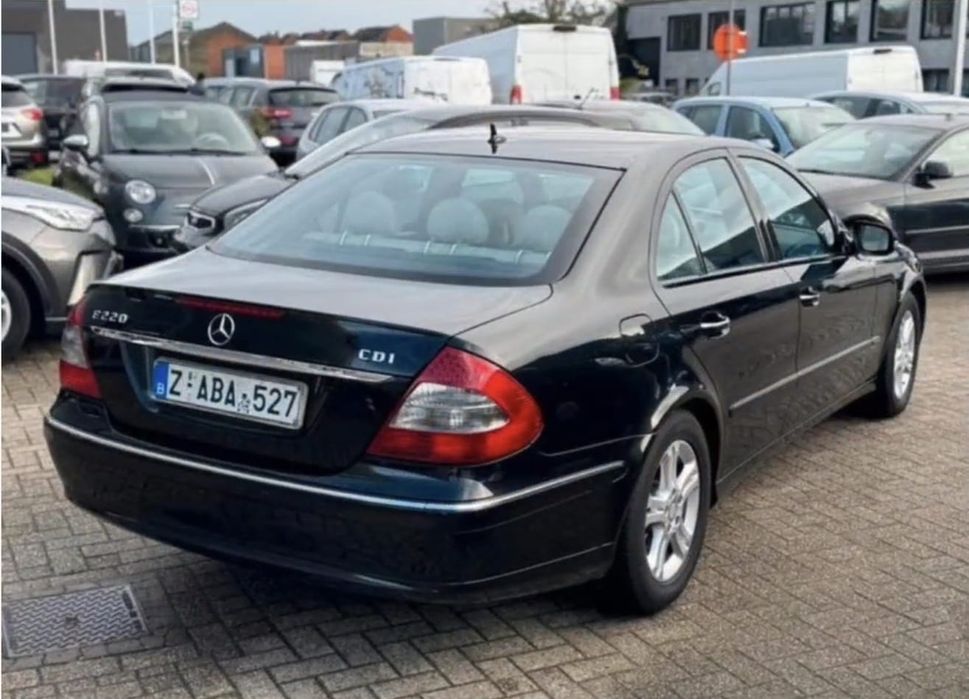 MERCEDES-BENZ E-Class 2009 — imagine 4