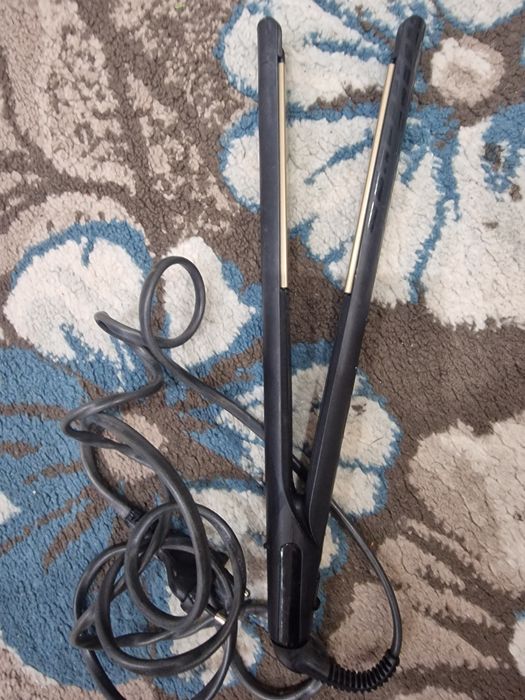 Продам утюжок для волос