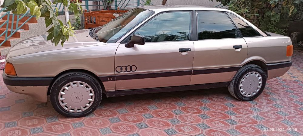 Ауди 80 сотилали