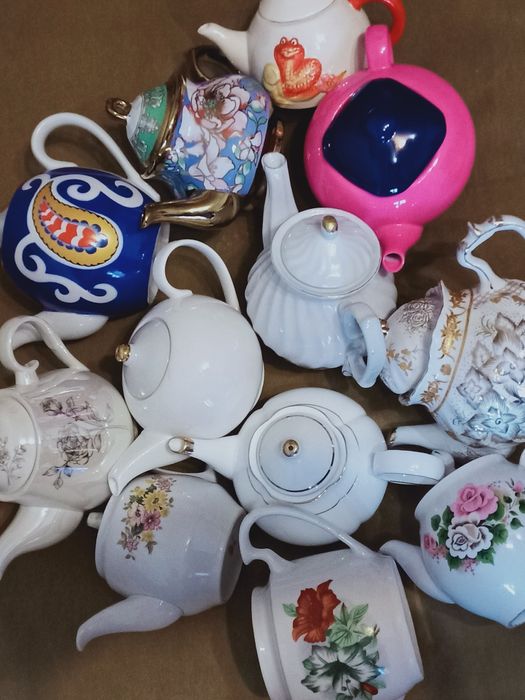 Продам чайники и чайнечки