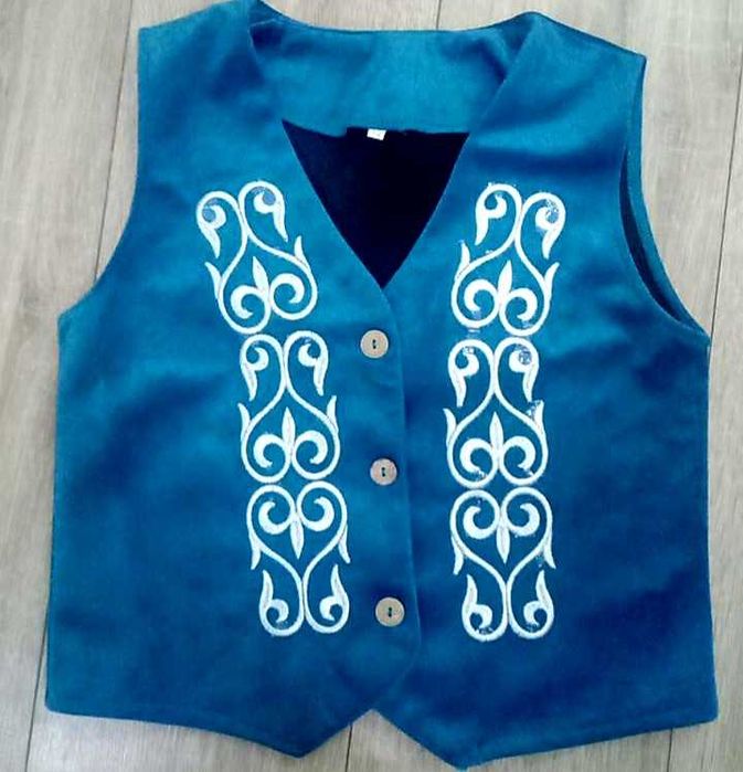 Национальные желетки