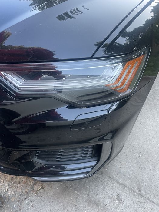 Ауди а6 с8 фар ляв и десен матрикс