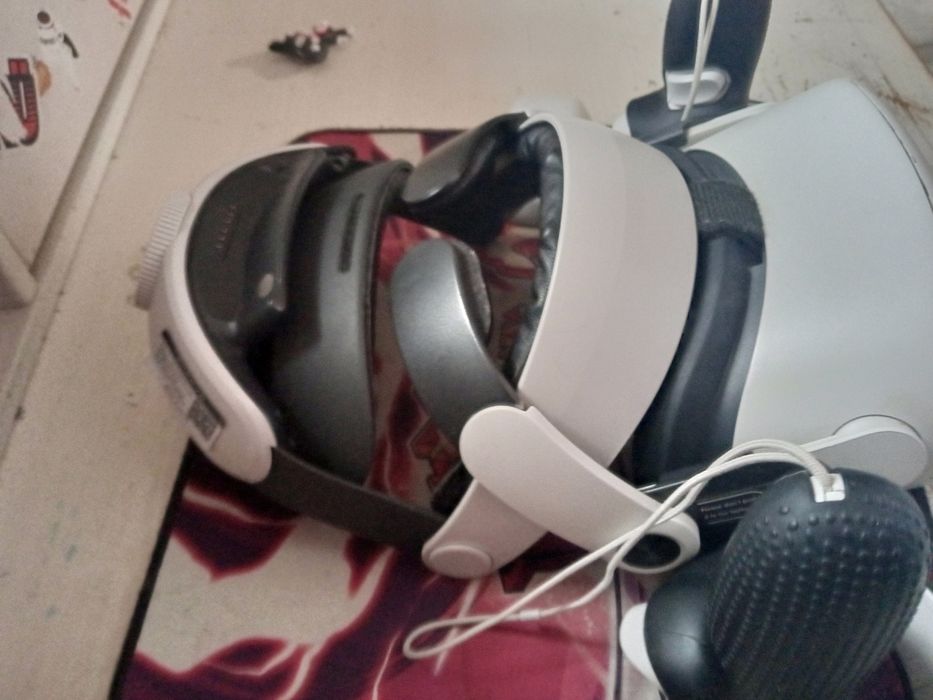 Meta quest 2 с повербанком