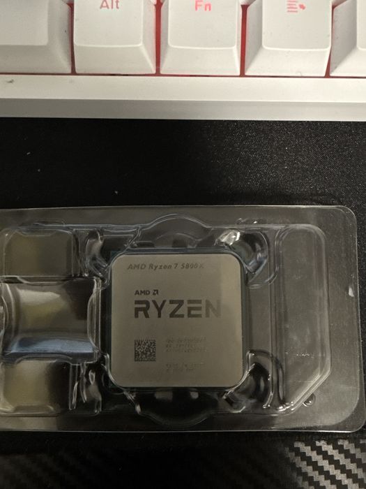 AMD Ryzen 7 5800x
