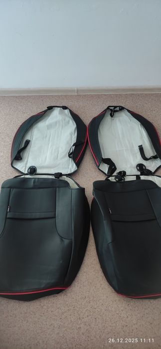 Продам авточехлы