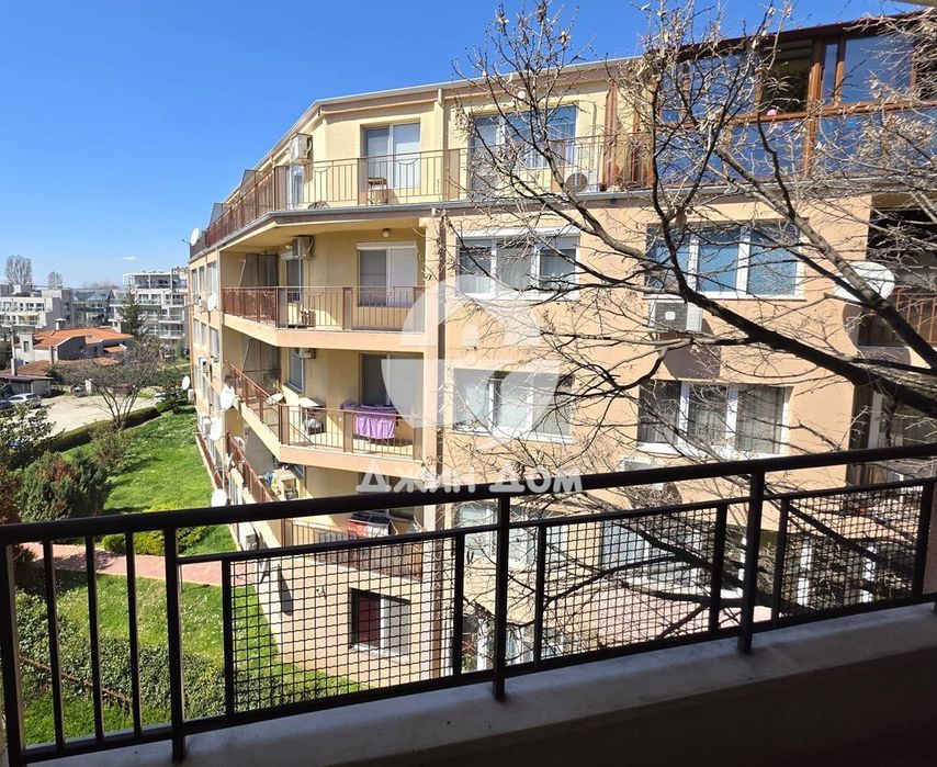 Продава се Двустаен апартамент в Варна, Бриз - 66 кв.м за 1468 €/кв.м - Снимка #8