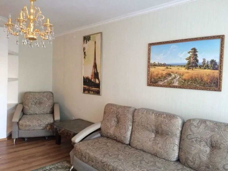 продам 2х комнатную квартиру