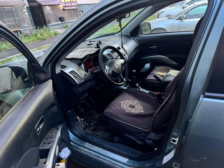 Mitsubishi outlander 2 поколение
