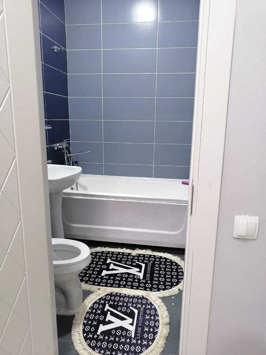 R9 Сдается ШИКАРНАЯ квартира 1/4/9 на ЖК Ассалом Махтумкули