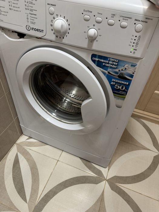 Продам стиралку в рабочем состоянии за 5000 переезжаем