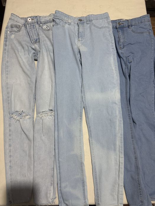 Три чифта сини  дънки