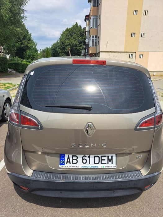 Renault Scenic 1.5dci 110cp AF 2012 cutie automata 150k km in crestere