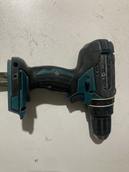 Autofiletanta Makita DHP 482 18v Doar corp cu defect