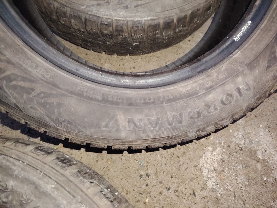 Продам шины зимние