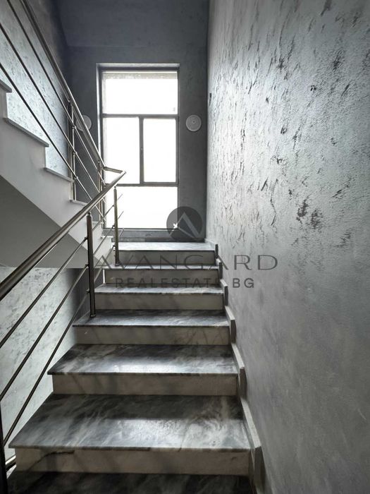 Продава се Двустаен апартамент в Пловдив, Христо Смирненски - 78 кв.м за 1031 €/кв.м - Снимка #9