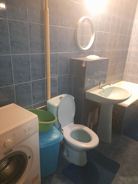 inchiriez apartament3 camere