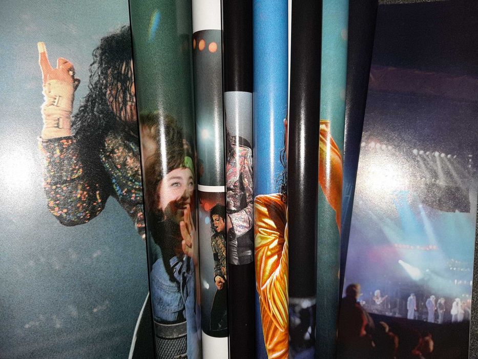 Album foto revista Michael Jackson concertele din România 1992-1996