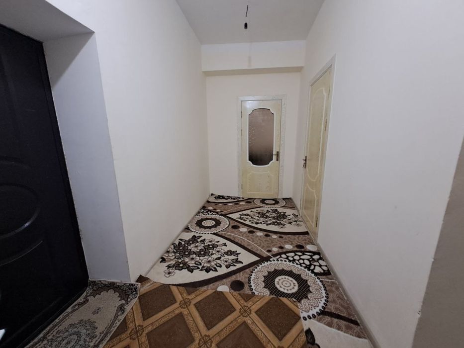 Guliston 4-mavze 2 xona uy SOTILADI