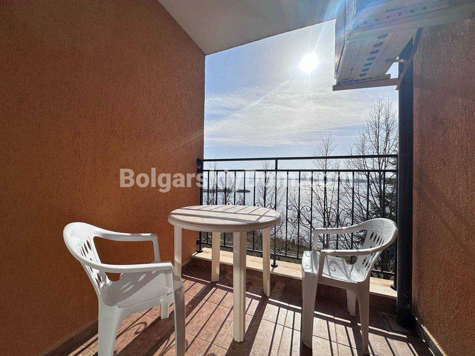 Двустаен апартамент в Марина Кейп, Ахелой, ID 13696