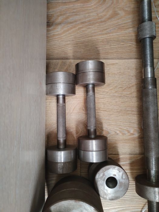 Гантели качественные разные