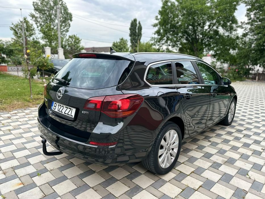 OPEL Astra 2012 — imagine 5