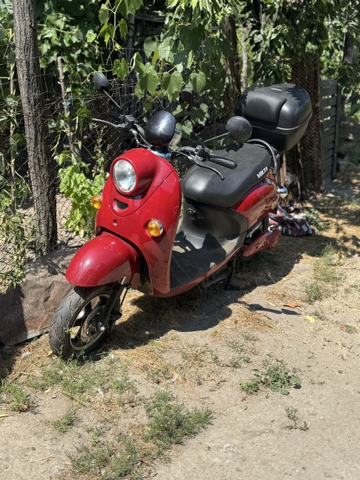 Vând scuter electric Volta