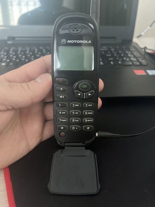 Продам телефон…..