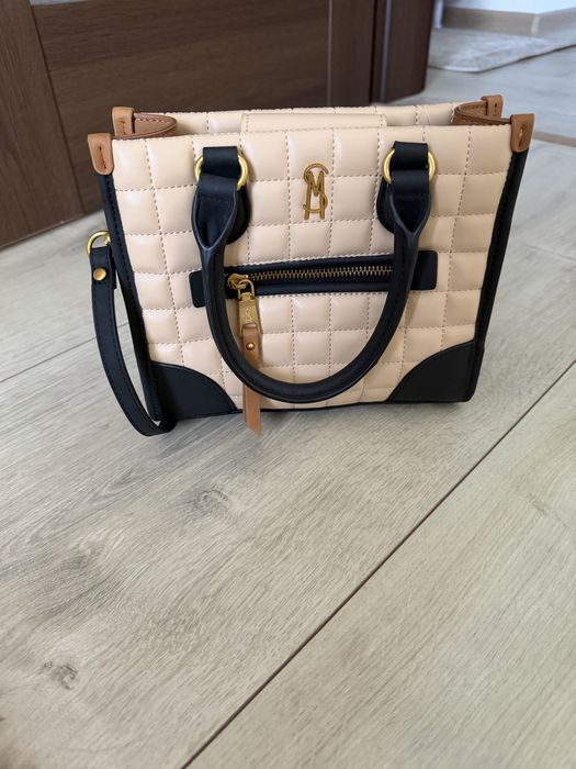 Gentuta noua Steve Madden