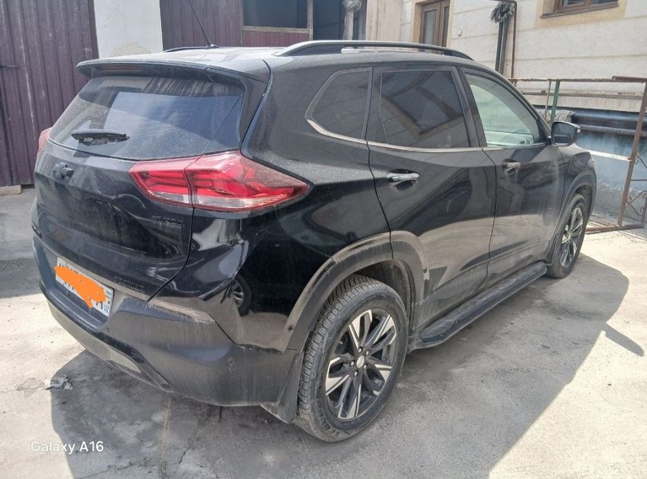 Tracker 2 Premier, 2023, Пробег 42300