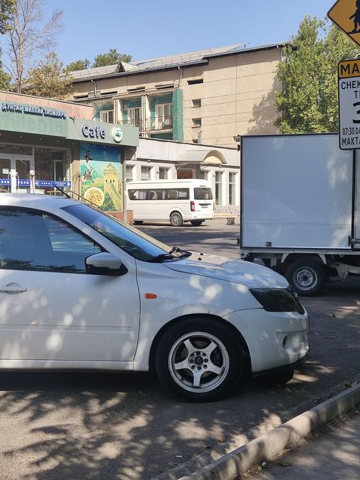 Lada Granta 16 клапанный