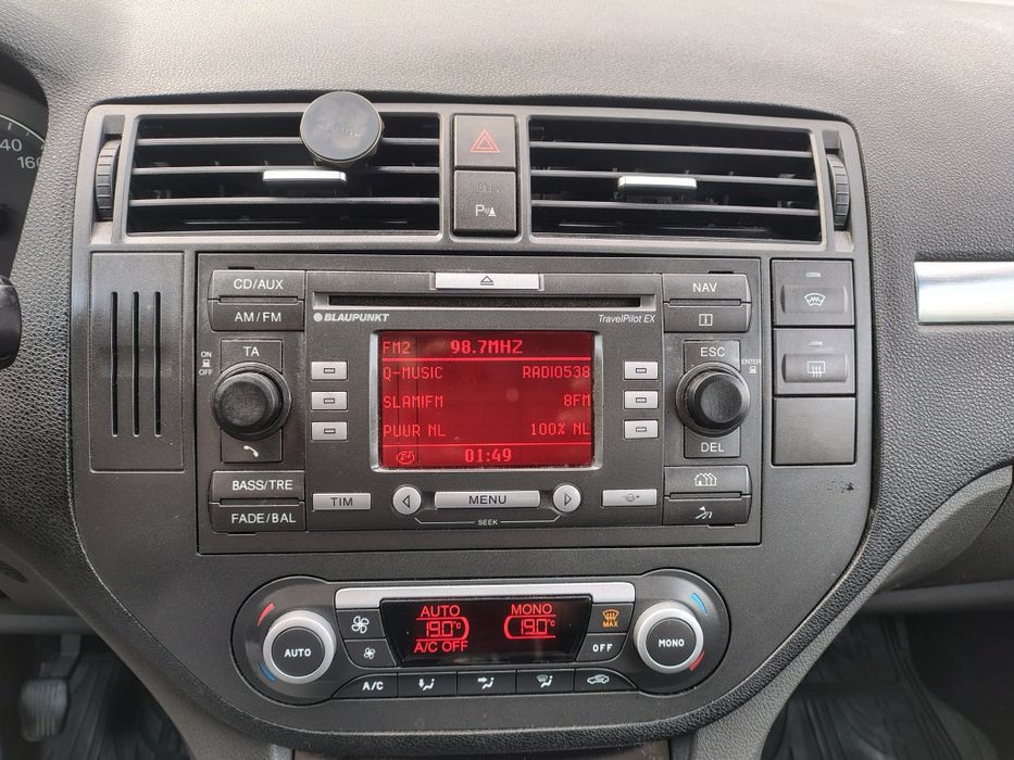 Vând Ford C Max 2008