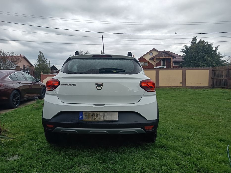 Dacia sandero stepway avariat Automat TCE 90 CVT  46000km 05.2022