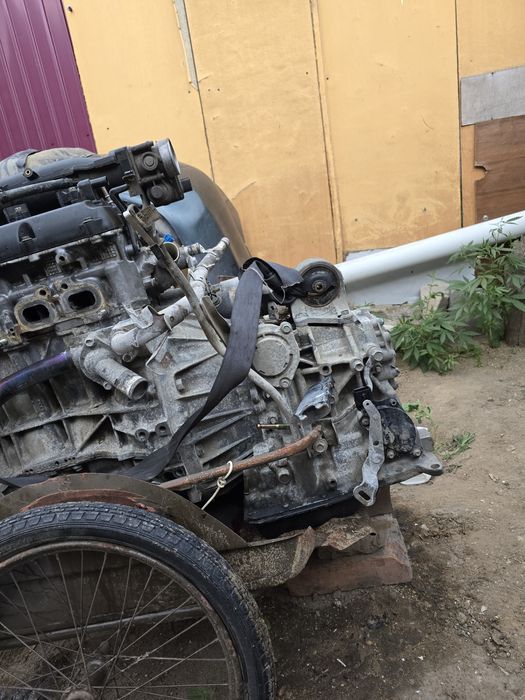 Двигатель со всеми навесными и акпп