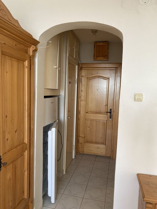 Inchiriez apartament cu 1 camera, aproape de UMFST, Aleea Carpati - Tg. Mures