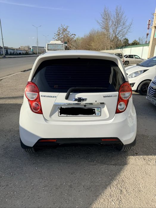 Spark vikup beriladi