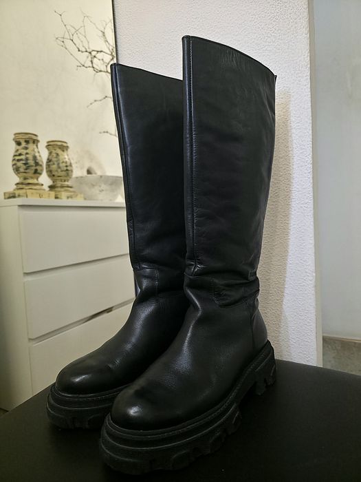 Сапоги Perfect Pairs кожаные