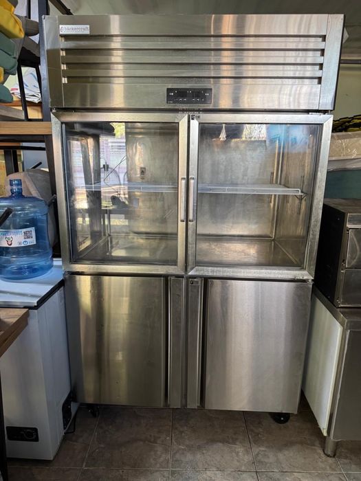 Продам оборудование для кафе