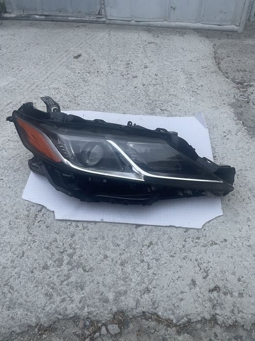 Фара тойта камри 70