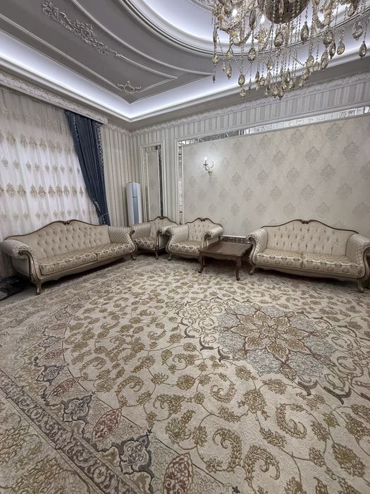 Yumshoq zal uchun mebel