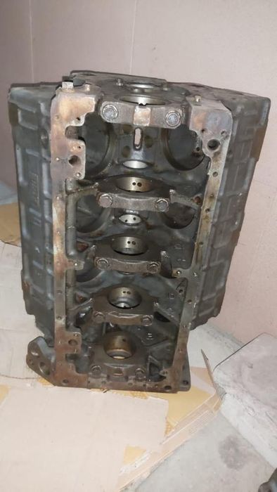 Продается Блок для ЗИЛ 130,131