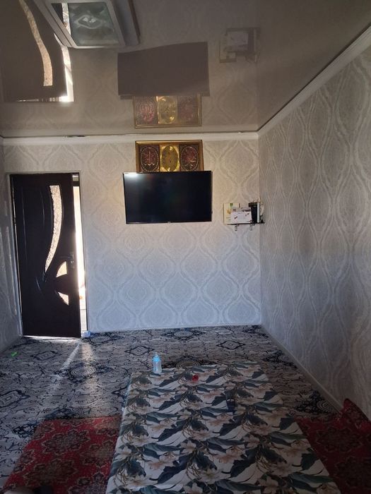 Сотилади 3 хоналик