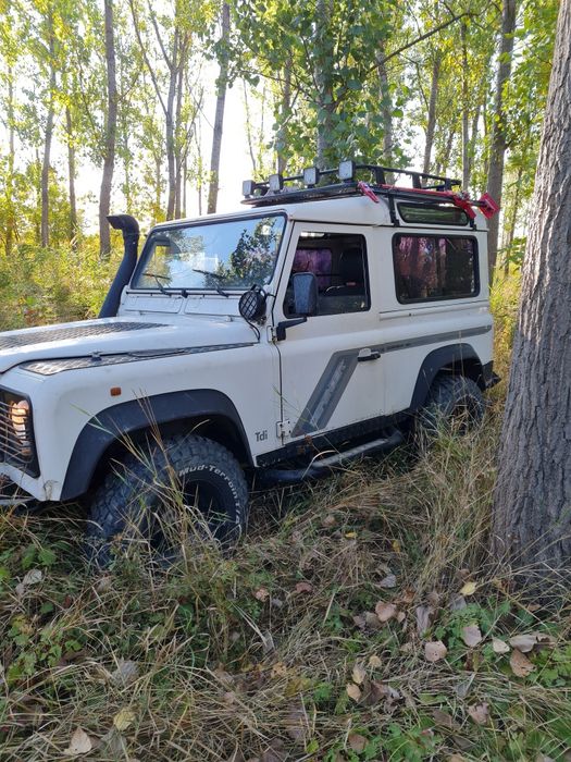 Land Rover defender